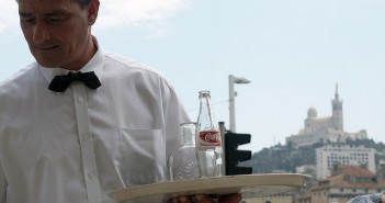 Waiter Source Flickr@Giorgio Montersino