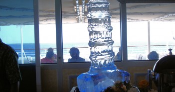 Ice-Sculpture Source: Flickr@Lyn Gateley