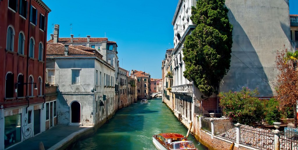 Venice- Source: Flickr@Trish Hartmann