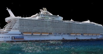 Allure-of-the-Seas-Rennett-Stowe-1024x463