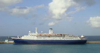 cruise ship