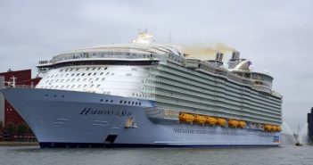 worlds largest cruise ships