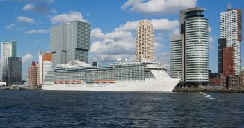 Regal Princess - Frans Berkelaar