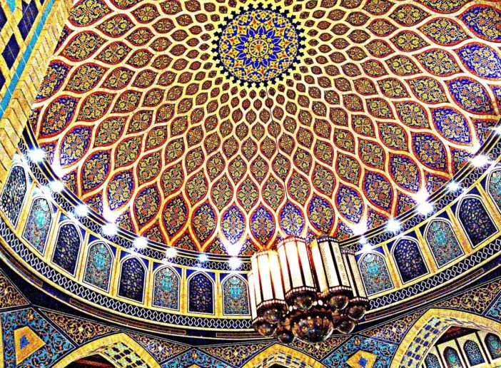 Luxurious Dome Ceiling in a Shopping Mall Dubai